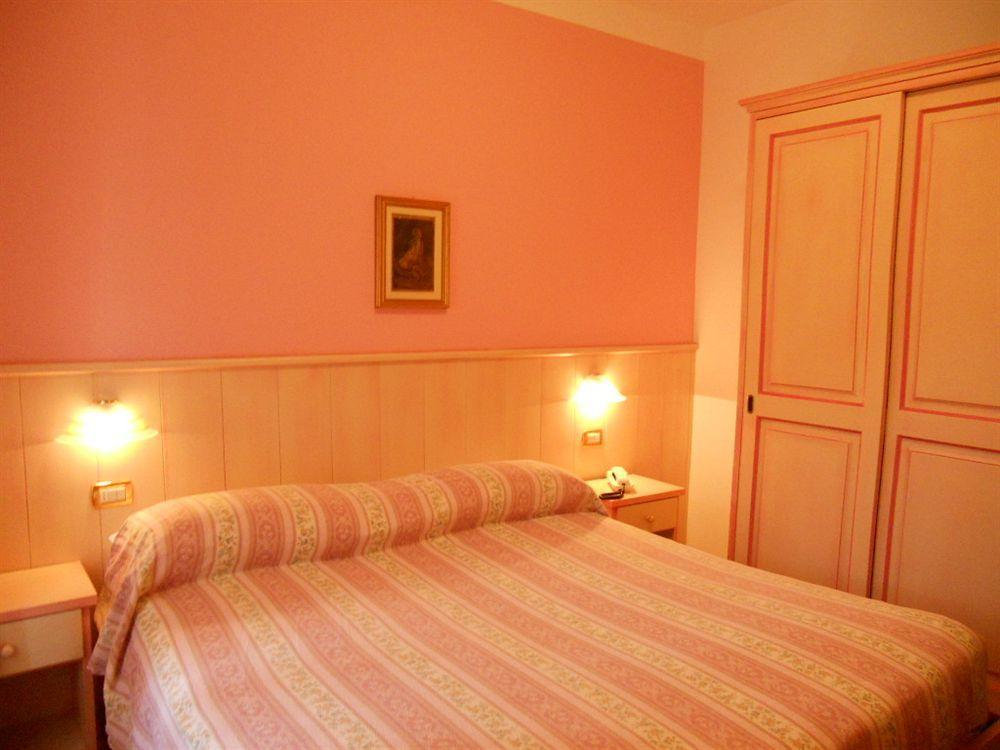 Albergo Ristorante Scanapa Castione della Presolana Ngoại thất bức ảnh